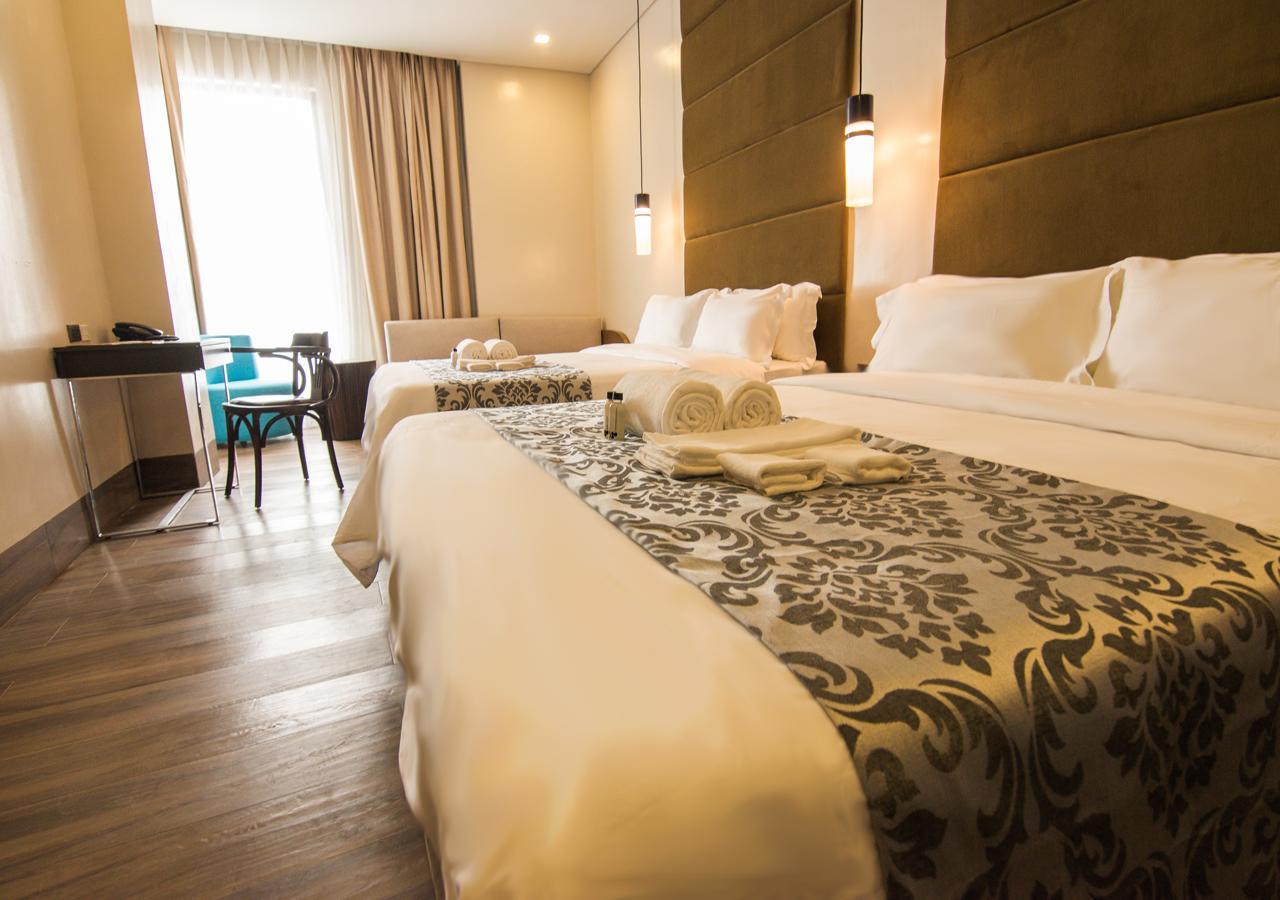 Goldberry Lite Hotel Ілоіло Екстер'єр фото